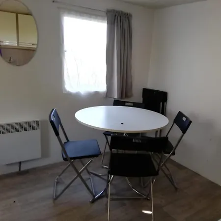 Agreable Mobil-home 3 A 5 Min Des Plages, Aqua Dulce 2 *