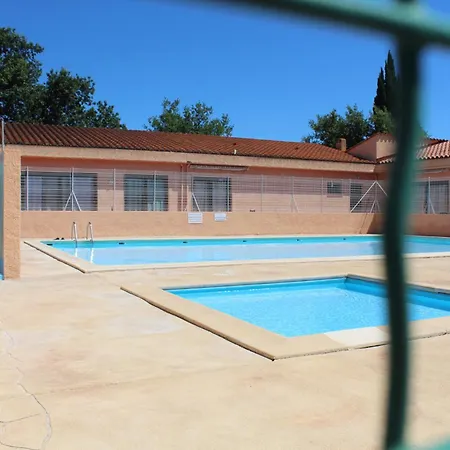 Διαμέρισμα Agreable Mobil-home 3 A 5 Min Des Plages, Aqua Dulce 2 *